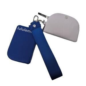 LULULEMON Dual Pouch Wristlet/Riverside/Faint Lavender RVSD/FTLV